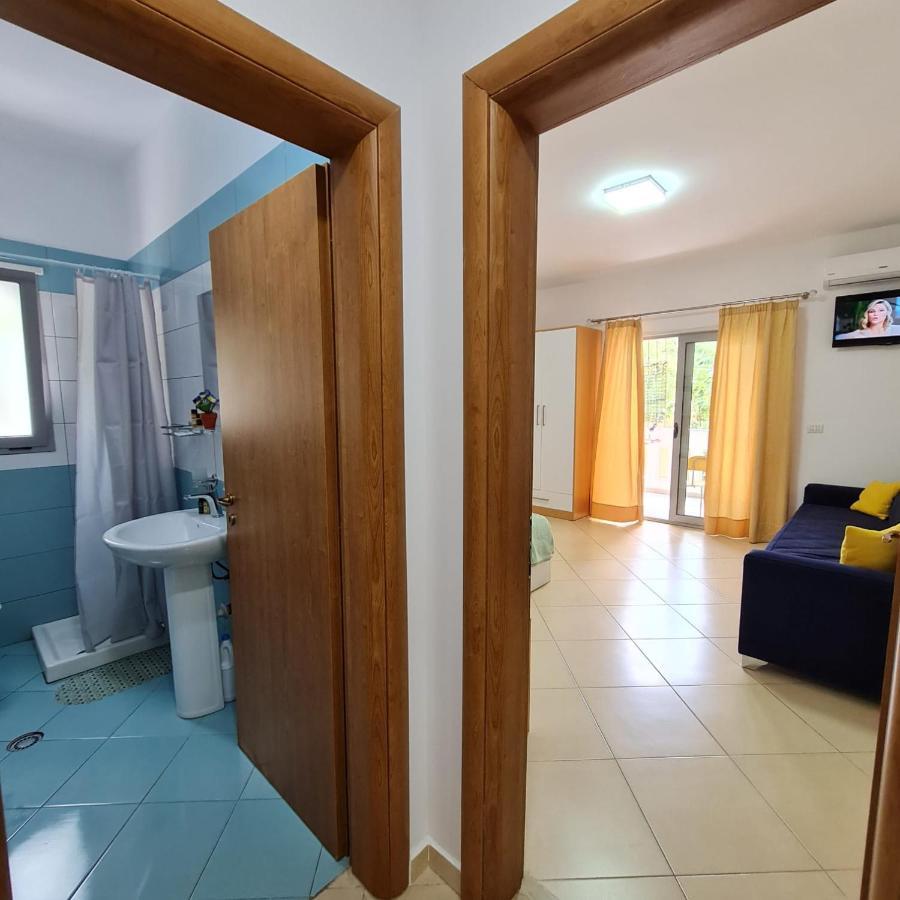 Mario Apartments 1 - Vlore Bagian luar foto