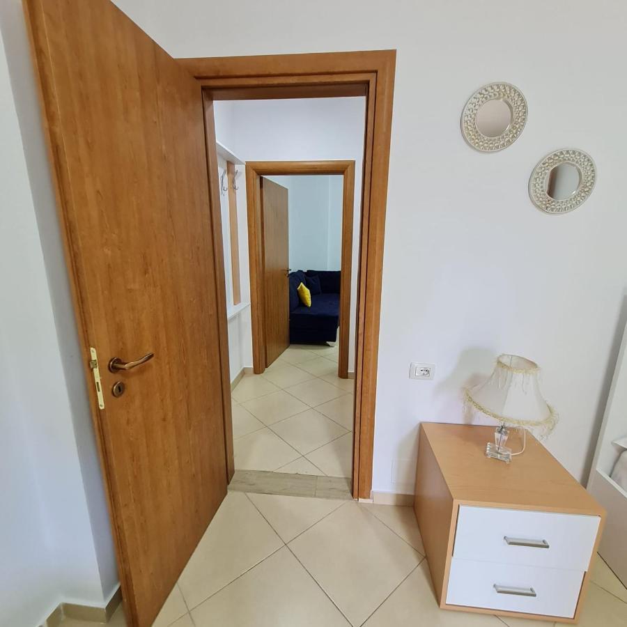 Mario Apartments 1 - Vlore Bagian luar foto